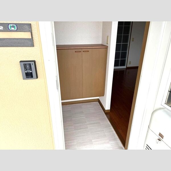 スプリング・クレイン　Ⅱ 玄関