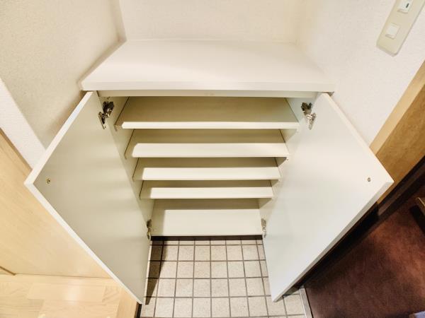 北品川アパートメント リビング