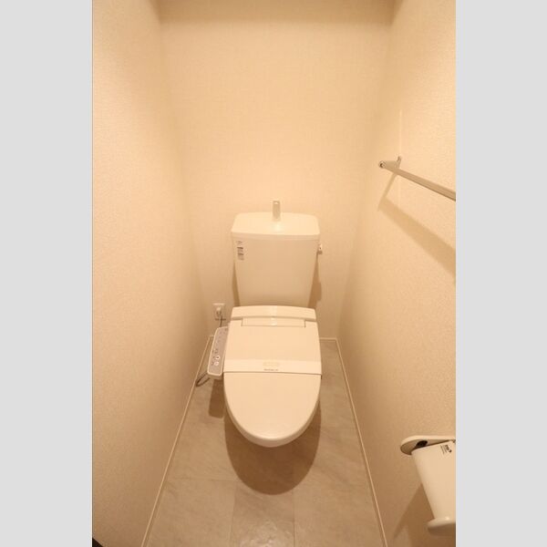 スピカ203号室 温水洗浄暖房便座