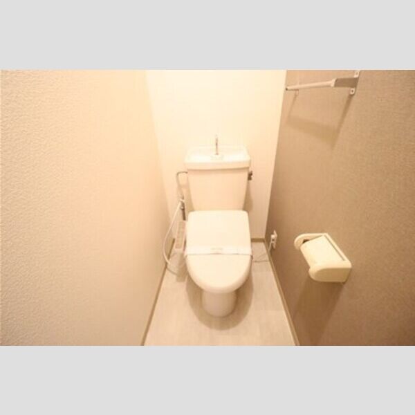 セントラル松ヶ丘 温水洗浄暖房便座