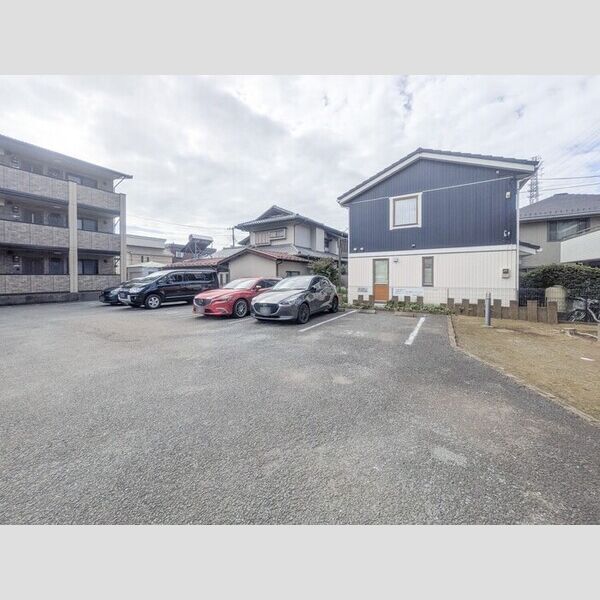 ハーヴェストヒルズ　C301号室 駐車場