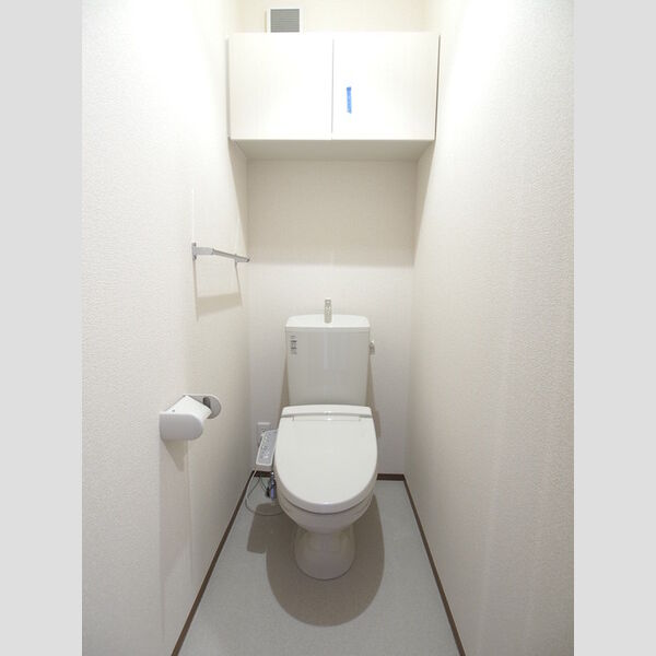 BRYANT PARK　D 温水洗浄便座