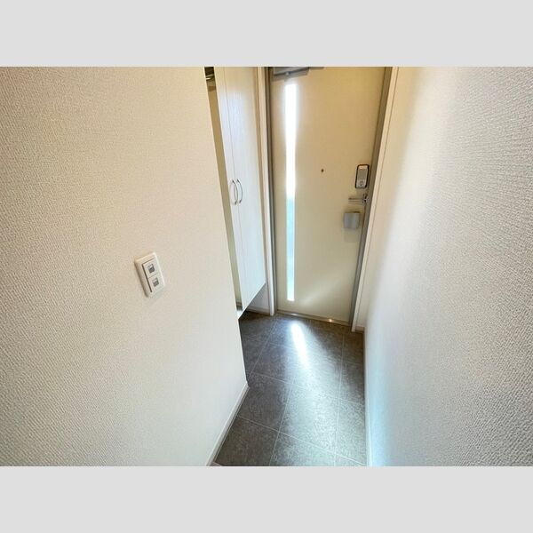 クーラクーD303号室 玄関