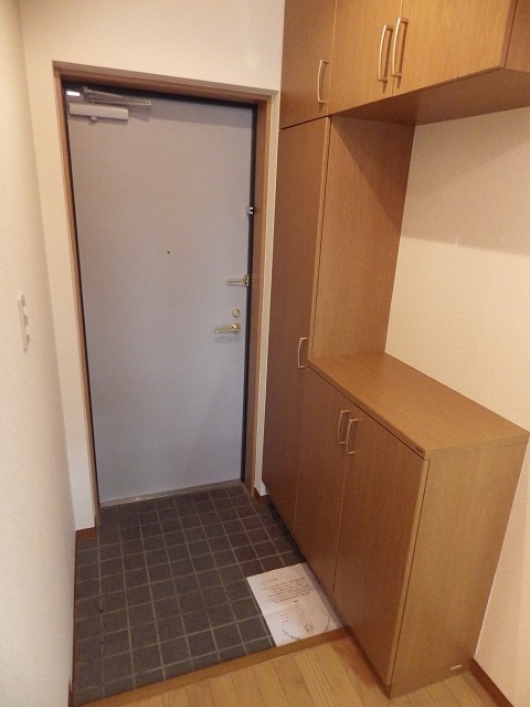 Ｓｅｎｔｉｒｅ0201号室 玄関