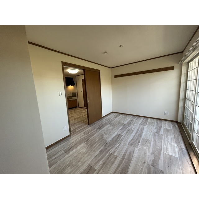 サニービレッジ1番館104号室 内観