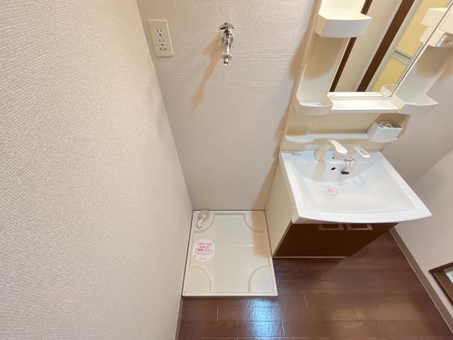 Ｉ’ｃｕｂｅ　Ｇａｒｄｅｎ305号室 室内洗濯機置場