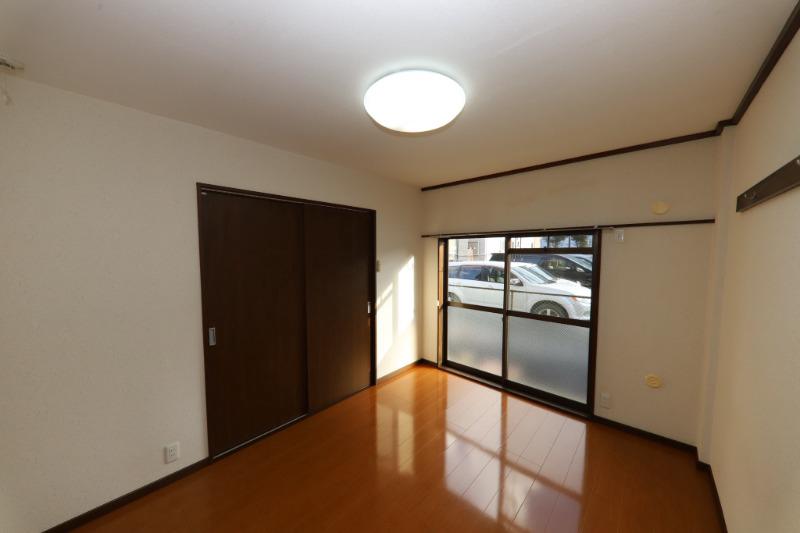 メゾンオーキスB リビング