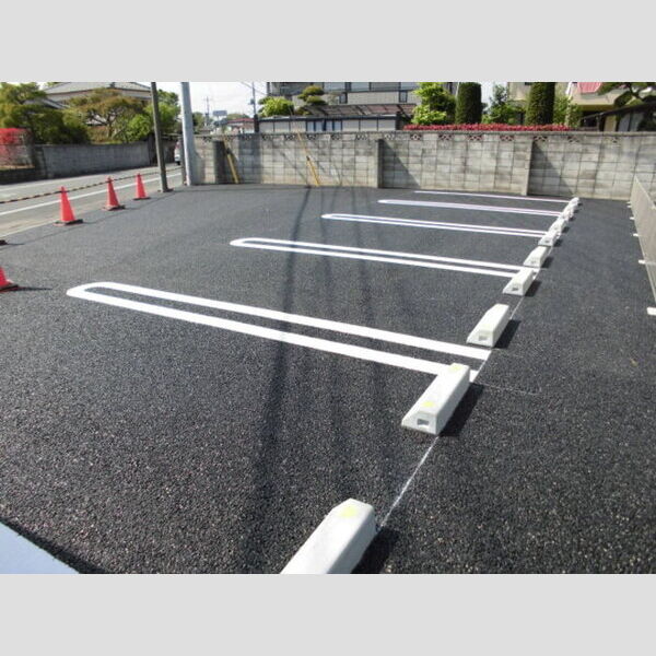 ソフィア 駐車場