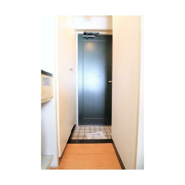 ベルシティ川口2号棟307号室 玄関