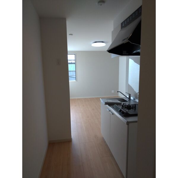 ネモフィラ青井303号室 リビング