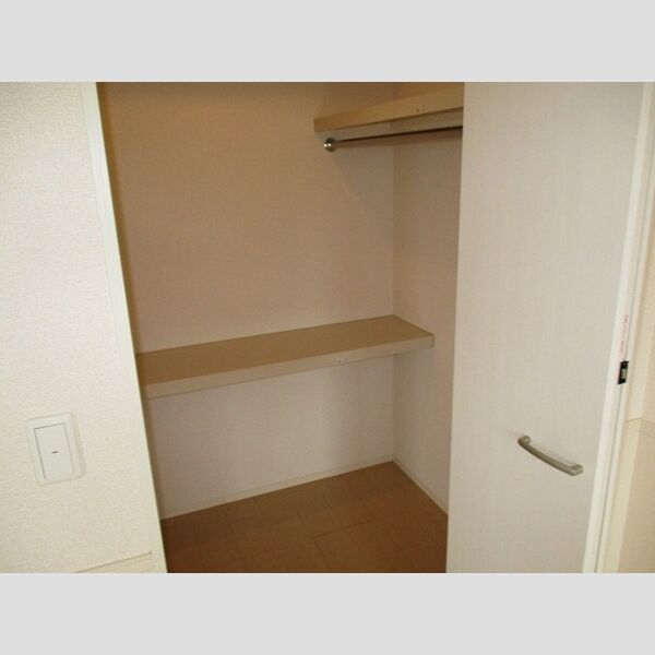 コモンシティハイツI ウォークインクローゼット