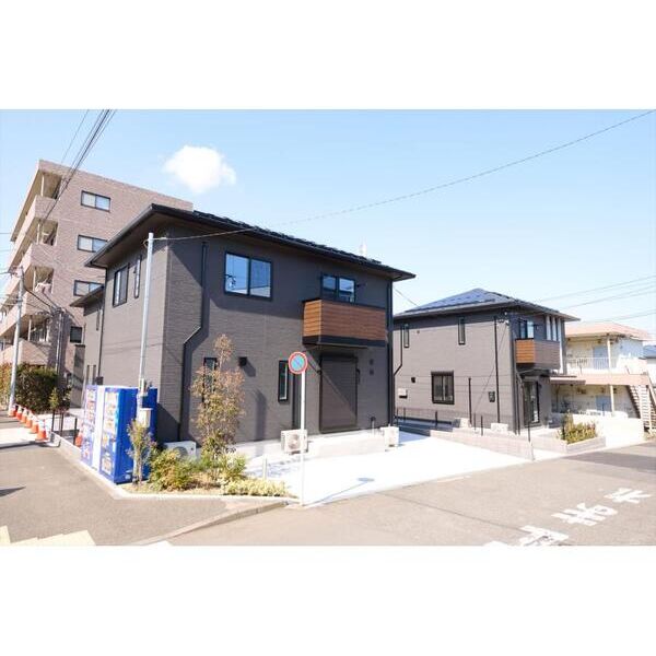 日野市多摩平5丁目戸建 外観