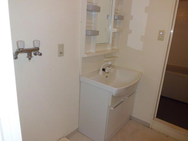 経堂ヒルズ1階 洗面