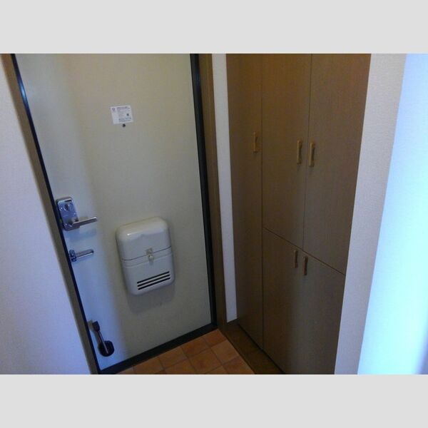 シルクトゥリー　A205号室 同建物別部屋の参考画像