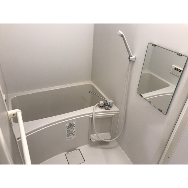 アザーレ・プラネ湘南台102号室 お風呂