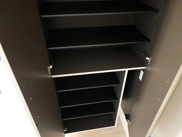 ゼフィール 下駄箱