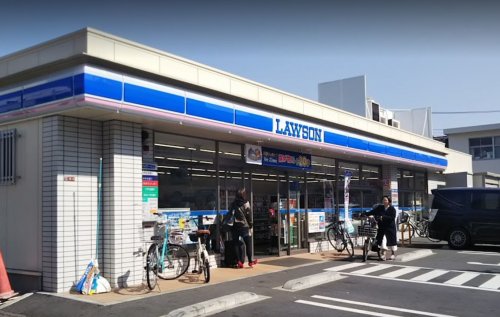 小林マンション302号室 【コンビニエンスストア】ローソン 阿佐谷青梅街道店まで356ｍ