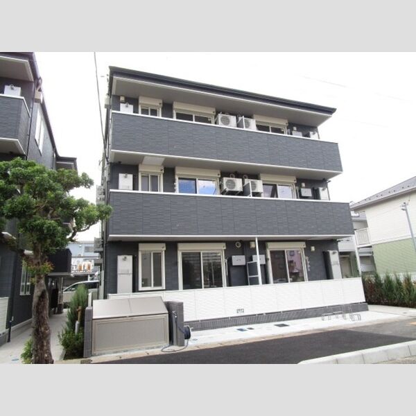 ディーグラシューズ103号室 外観