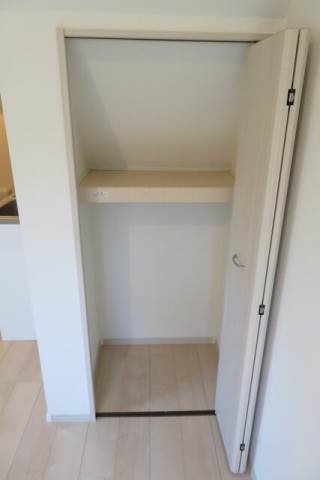 アーバンコート1階 収納