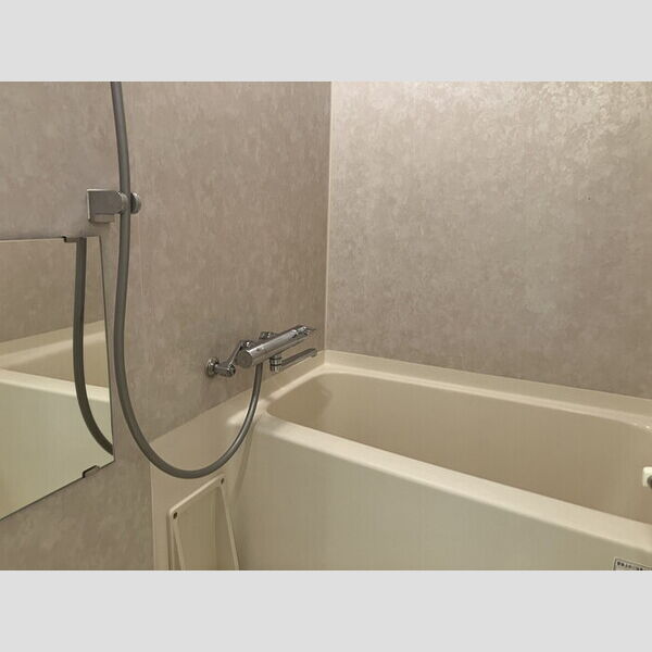 カスタリア神保町1104号室 浴室