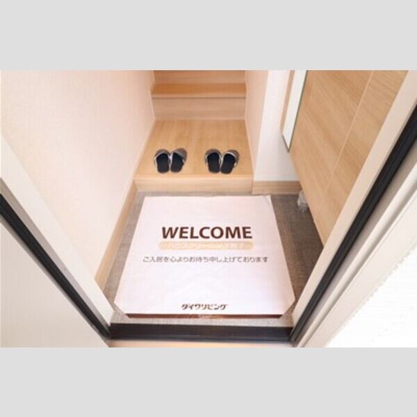 ピースウッド　Ⅰ 玄関