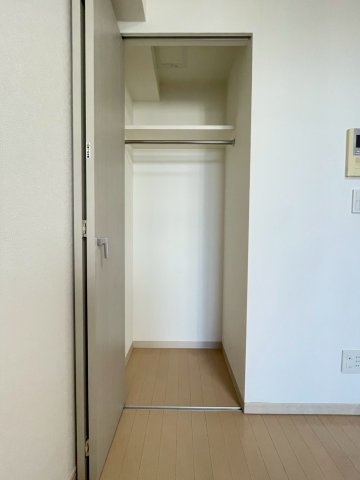 グラントゥルース練馬21501号室 収納