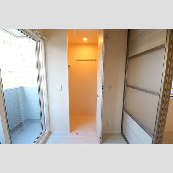 エクシード・ポメロ 収納