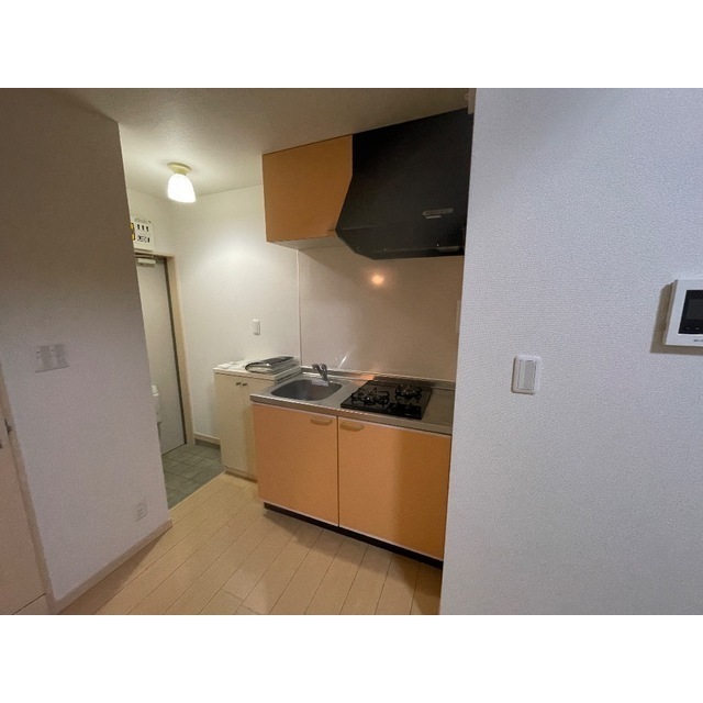 エクセレント三ツ沢A棟201号室 同建物別部屋の参考画像