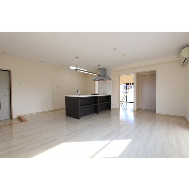 ポム・ドゥ・パン 内観