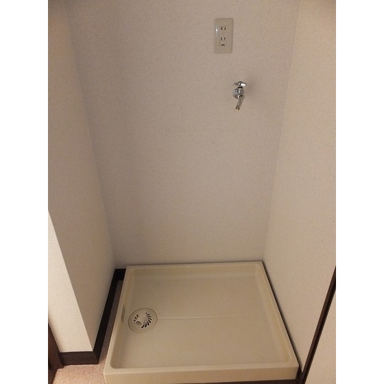 プランドール齊藤0201号室 室内洗濯機置き場