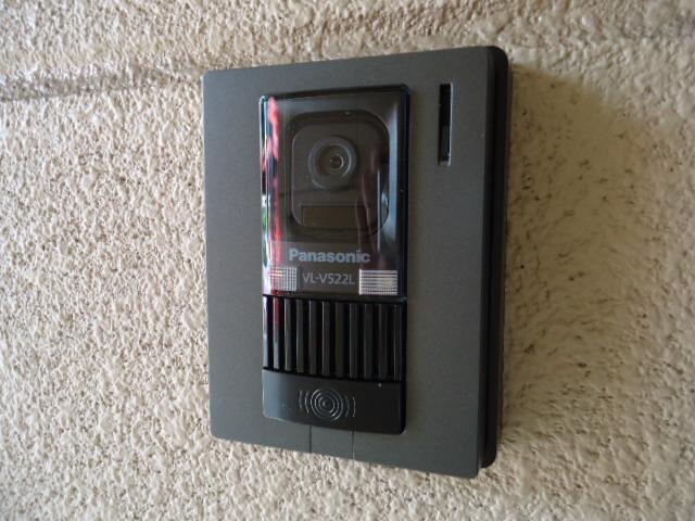 グランヴェール中島 カメラ付インターホン