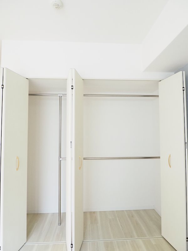 レジディア自由が丘4階 収納