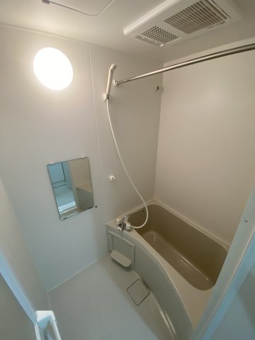 メゾン・ド・スピカ205号室 お風呂