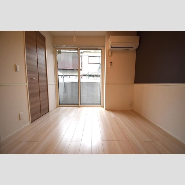 Dレジデンス大和田102号室 洋室4.5帖