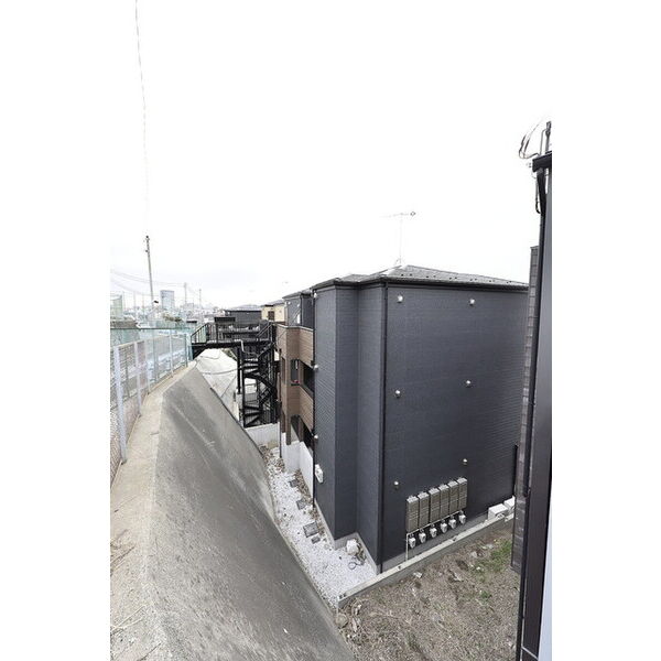 アドバンスヒルズ0202号室 外観