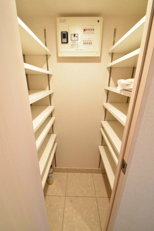 レジディア日本橋馬喰町 収納