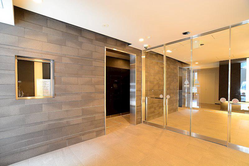 グランドコンシェルジュ池袋本町イースト7階 エントランス