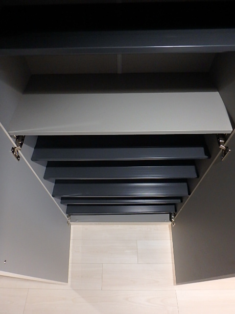 ロイヤルグリーン本郷12階 収納