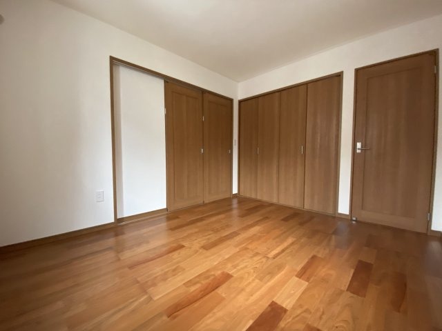 小坪1丁目戸建 １F 洋室