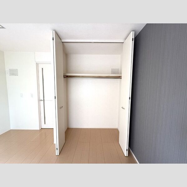シャングリラ210号室 クローゼット