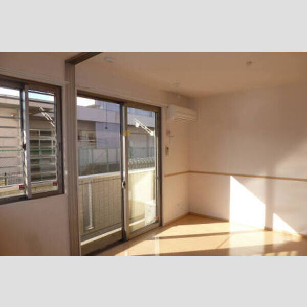 グランドゥール グランドゥール106リビング(エアコン・室内物干付)②