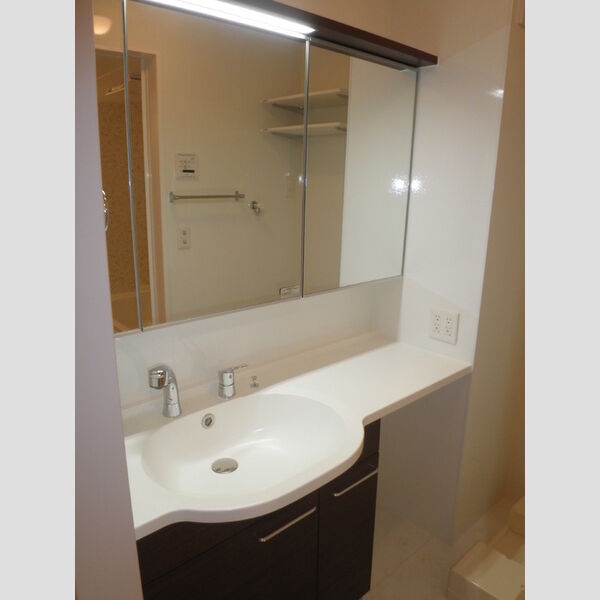 アイウィンド ★　洗面　☆