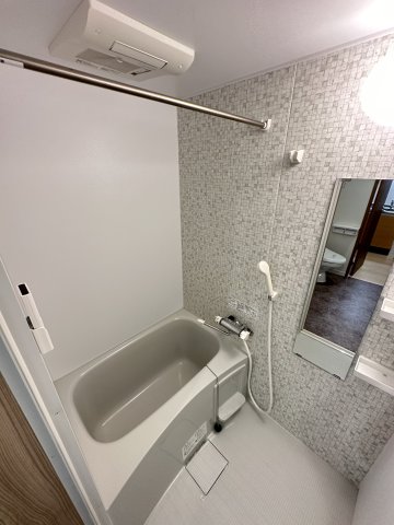 ヴィラベイルーム本厚木101号室 お風呂