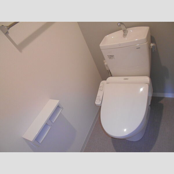 SOPHIA HILLS406号室 温水洗浄暖房便座トイレ