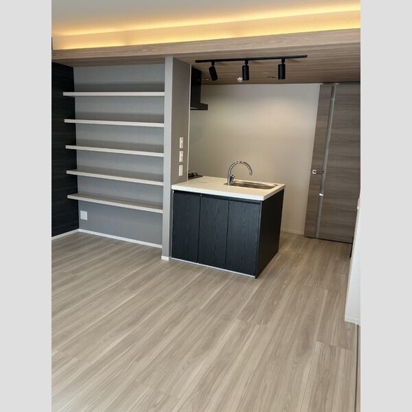 セレスティア祖師谷201号室 同建物別部屋の参考画像