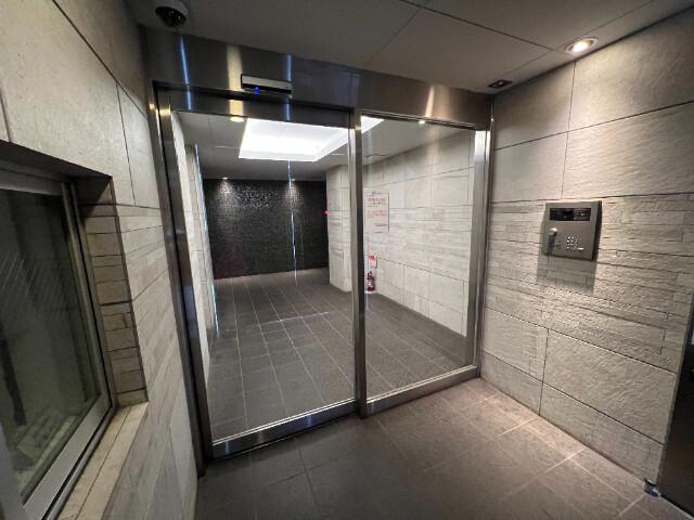 ルクシェール横濱吉野町 エントランス