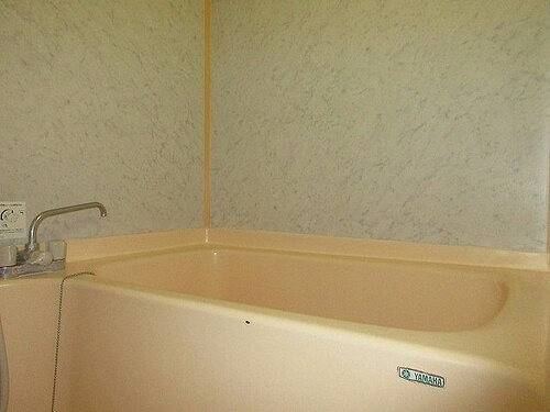 ニックハイム鶴見中央ビル 浴槽　※2026年03月撮影