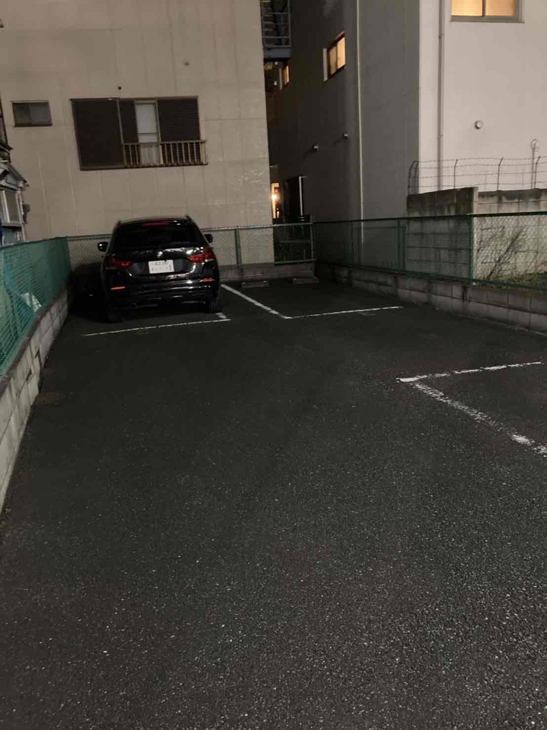 プライムアーバン千住204号室 駐車場