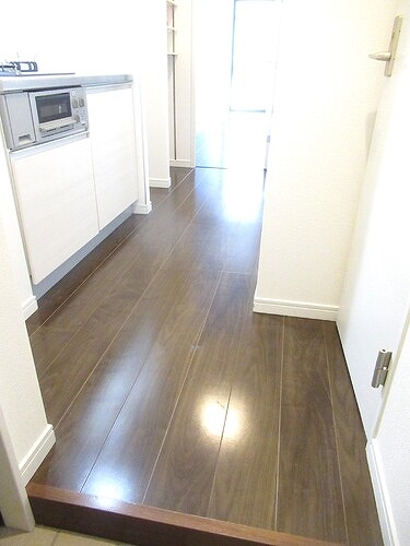 ＧＲＡＮＤＥ菊川2階 共有部からの室内