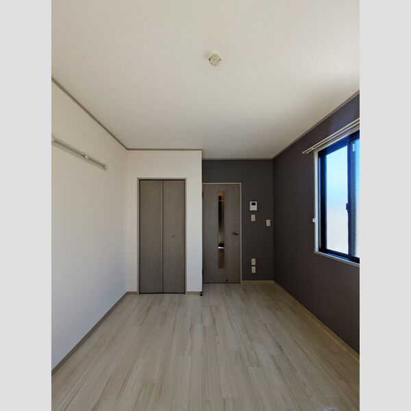 パークサイドMOGI201号室 洋室